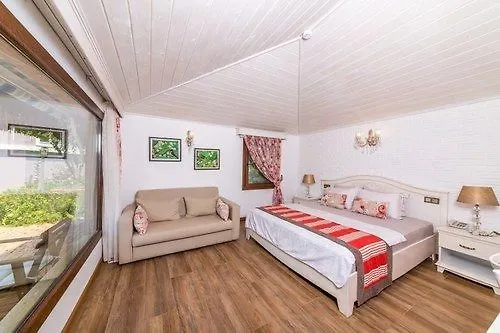 Badem Tatil Evi Selimiye